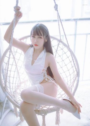 宇能鸿一郎之桃子